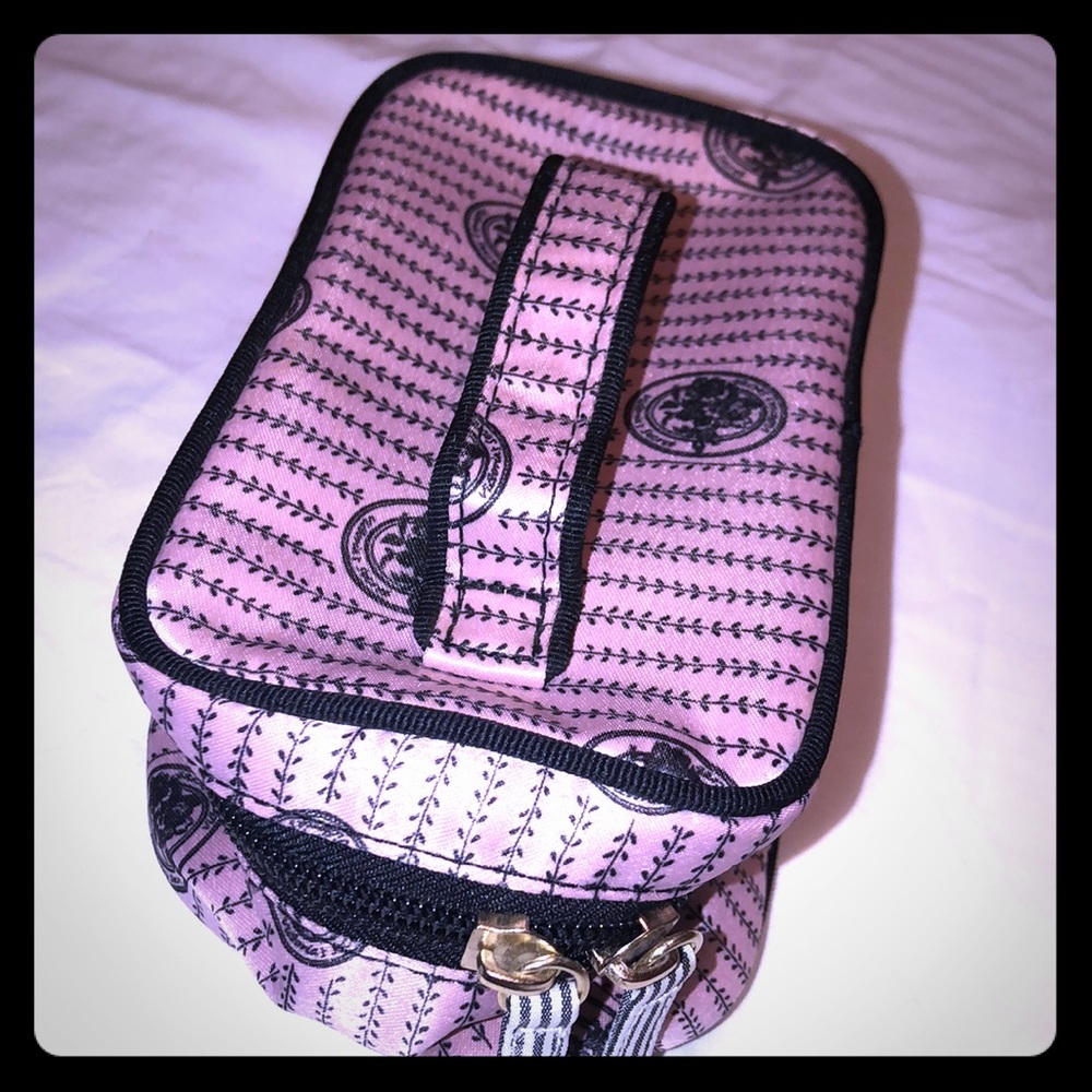HTF RARE VICTORIA SECRET ❤️COSMETICS BAG - Picture 4 of 7
